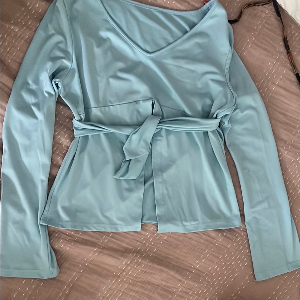 Elegant Blue Women's Top with Belt